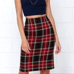 BB Dakota Plaid midi skirt red plaid skirt holiday plaid pencil skirt size 0